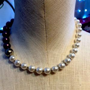 Petite Pearl short necklace with purple pearls